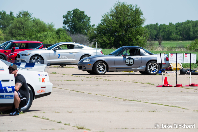 Illustration for article titled Huge Juicy Autocross Photodump